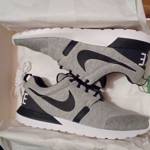 Nike roshe run nm w sp super rare